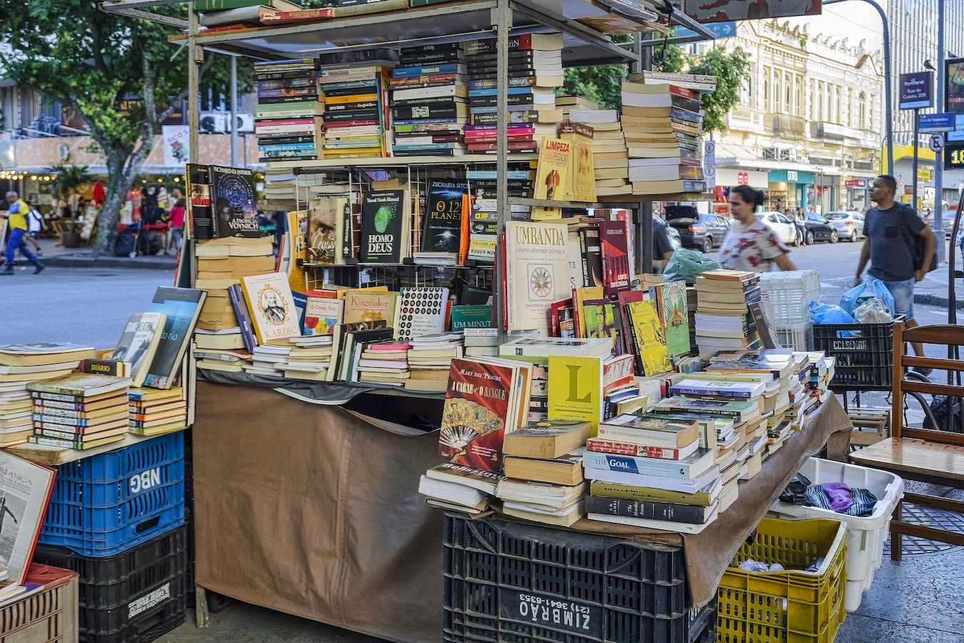 Scuola, rincari libri e materiale scolastico: come risparmiare secondo  Codacons