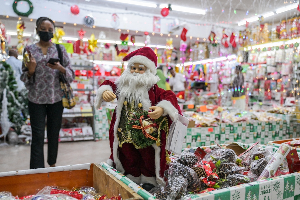 Acquista regali di Natale fino a 50 euro